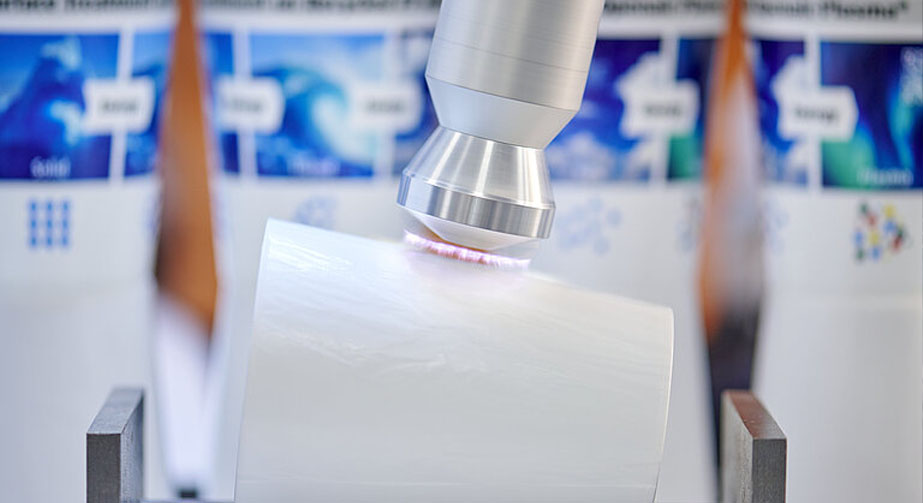 塗層前9I在线看片成人免费清洗提高與基底的結合強度