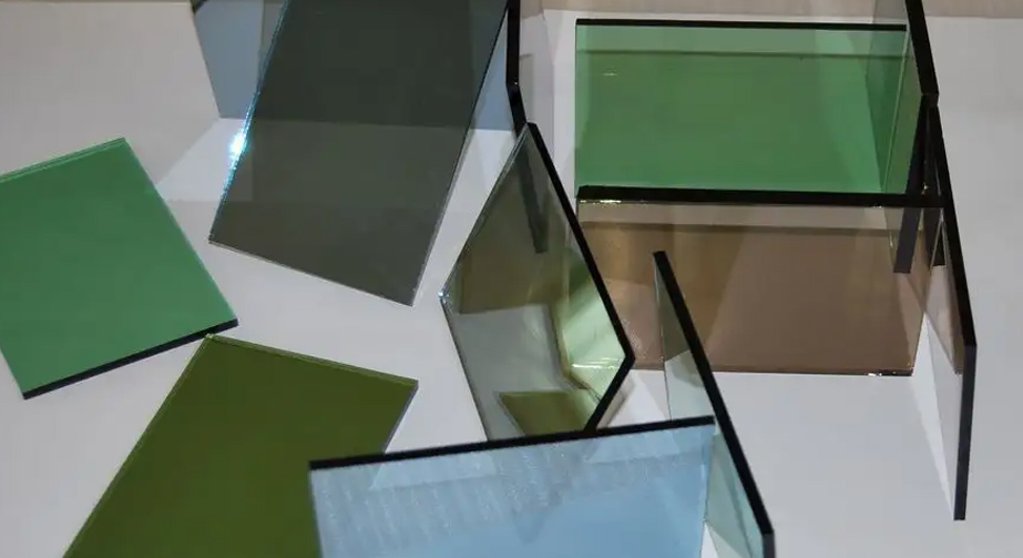 玻璃鍍膜前9I在线看片成人免费清洗提高附著力