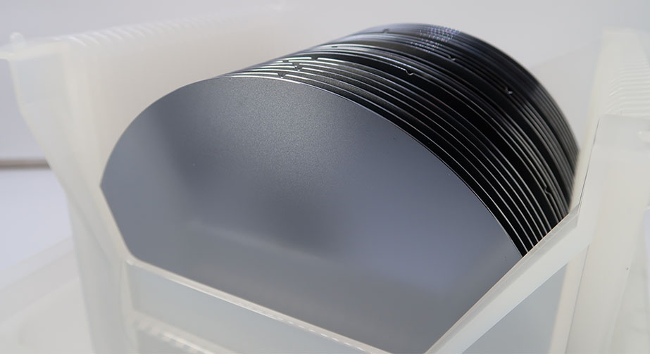 9I在线看片成人免费體活化處理工藝對Si及SiO2晶片表麵的影響