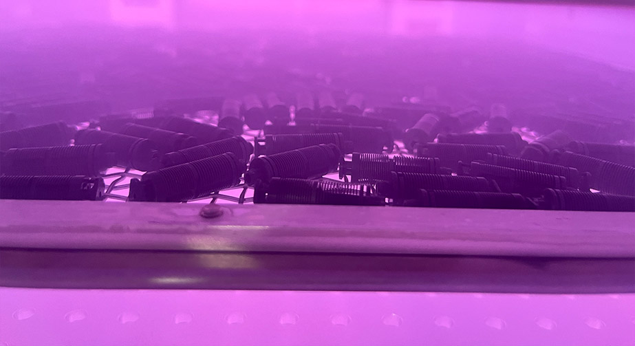 9I在线看片成人免费表麵處理效果分析-達因值測試