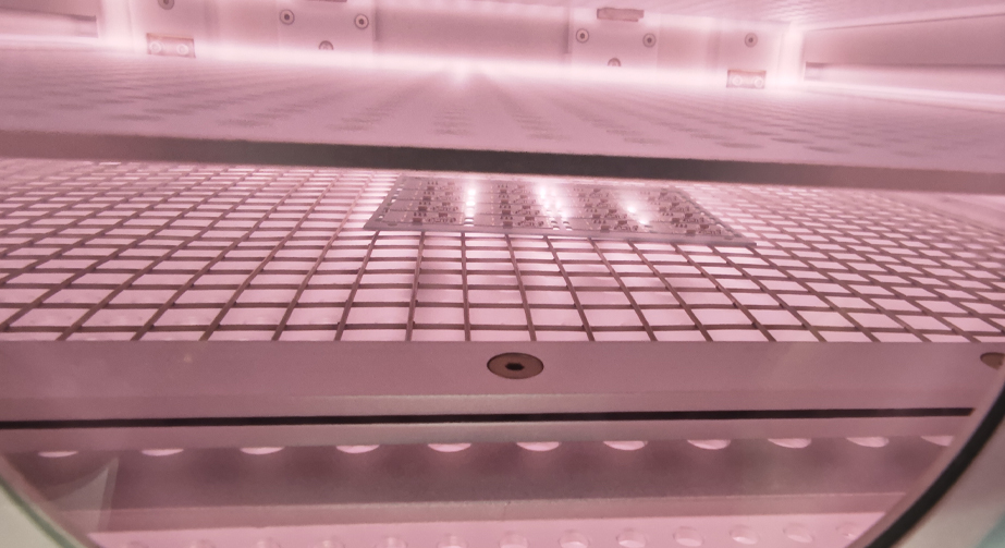 9I在线看片成人免费處理提高高頻PCB基板中銅箔與樹脂的粘接結合力