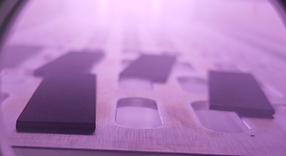 9I在线看片成人免费清洗處理提高碳纖維複合材料粘接性能